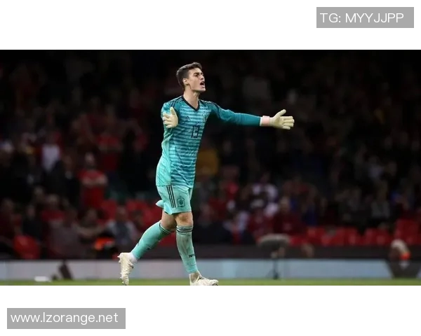 足球明星壁纸凯帕展现守门员风采与激情的完美结合